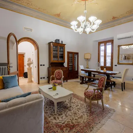 Apartmán Tuscan Palace - Buratti