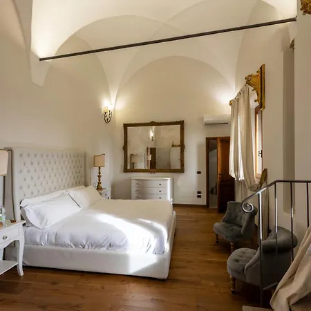 Tuscan Palace - Buratti Apartmán