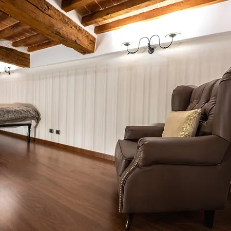 Apartmán Tuscan Palace - Buratti *